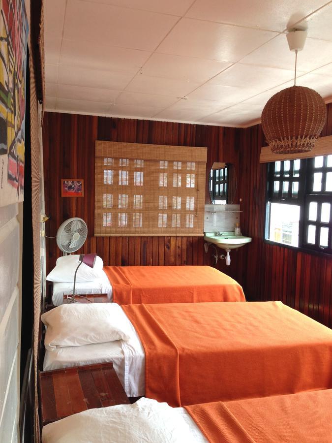 Twenty4 Hostel Paramaribo Exterior photo